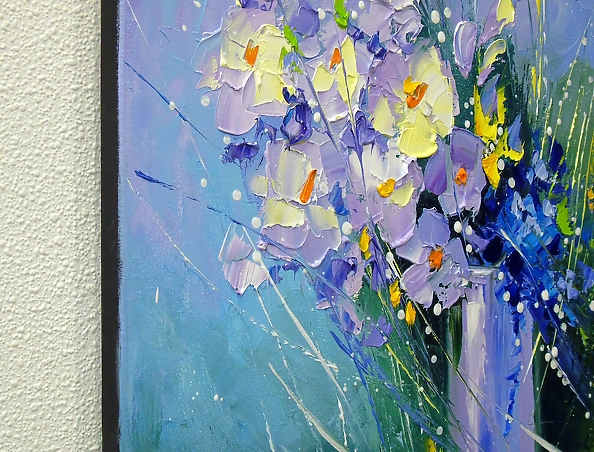 Olha Darchuk - A bouquet of morning flowers in a glass