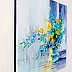 Olha Darchuk - Ein Strauß gelb-blauer Blumen in einer Vase
