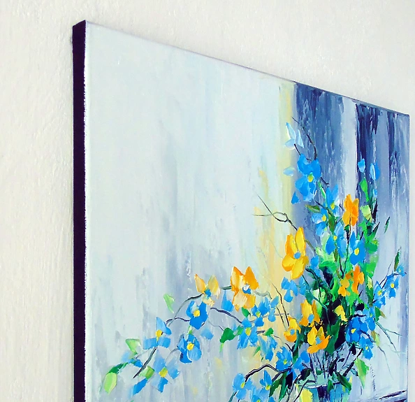 Olha Darchuk - A bouquet of yellow-blue flowers in a vase