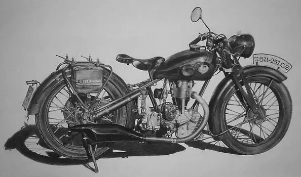 Beata Jakimiak - Motorcycle