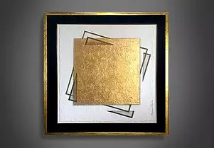 Adriana Plucha - Abstraction with high-carat gold in petals