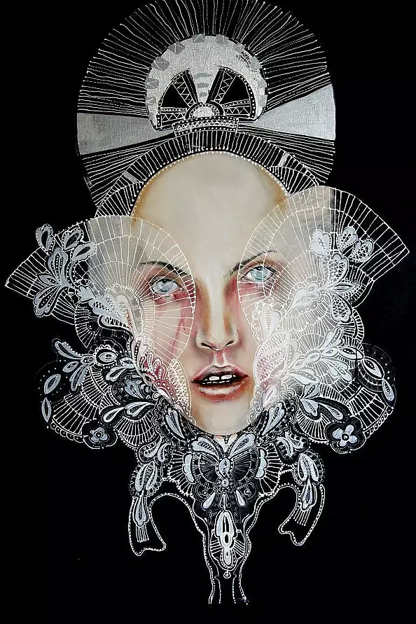 Maggie Piu -  BLACK MEDUSA