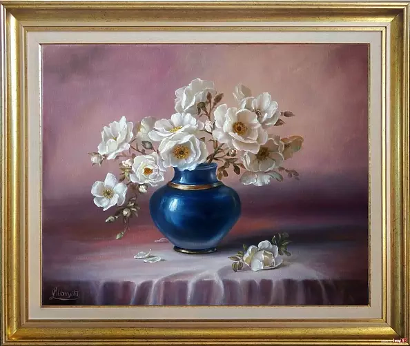 Lidia Olbrycht - White Roses in a Blue Vase