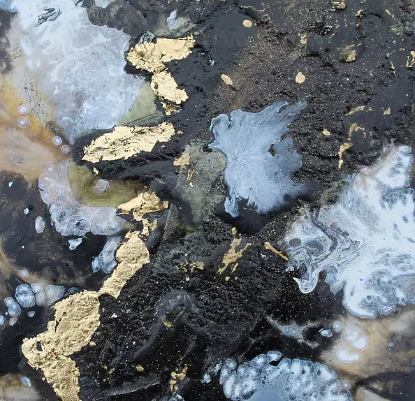 Rachel McCullock - Black Gold