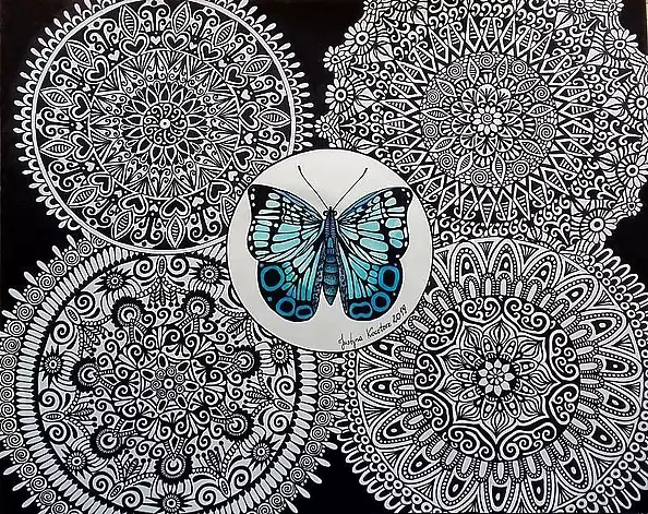 Justyna Kocztorz - Błękitny motyl w mandalach