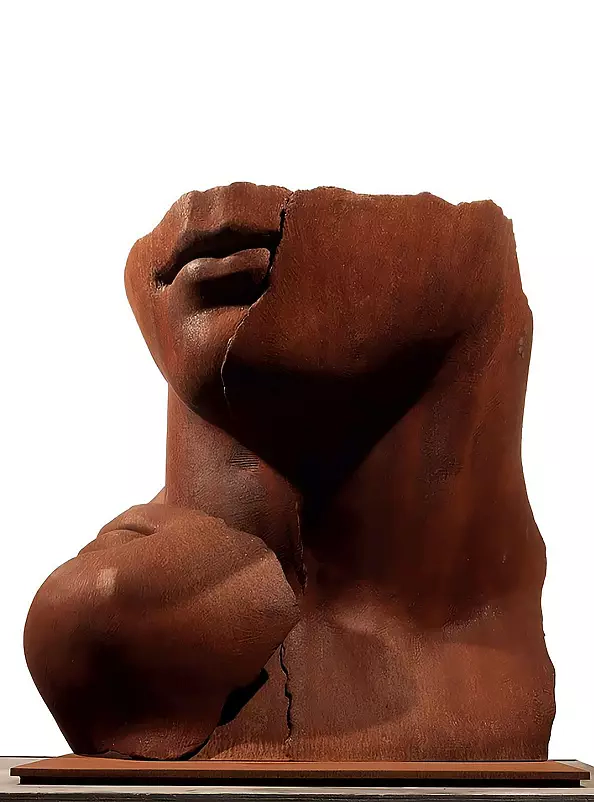 Igor Mitoraj - Bohaterowie Światła II - RZEŹBA W BĄZIE