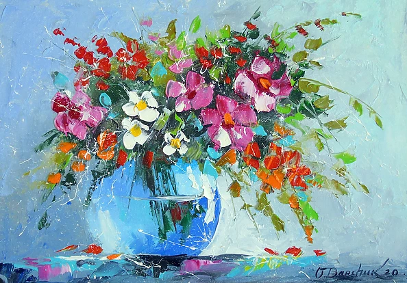 Olha Darchuk - Bouquet of summer flowers in a vase 