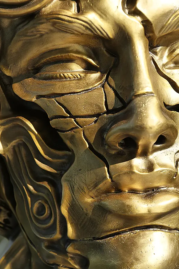 Krzysztof Plonka - Скульптура Хроноса