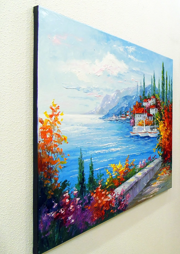 Olha Darchuk - City on the sea coast