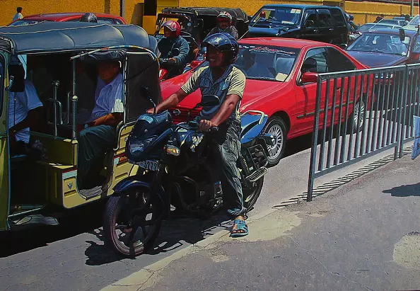 Andrzej A Sadowski - Colombo - under the lights