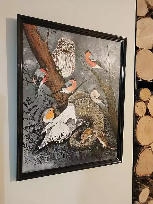 Agnieszka Mantaj - Czaszka muflona i ptaki