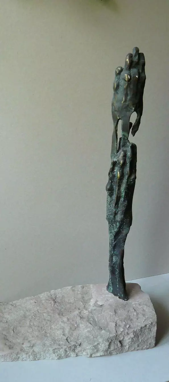 Weronika Okoń - Hands