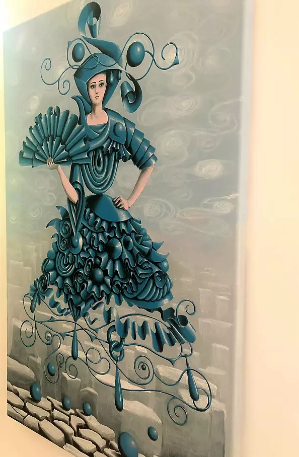 Anna Pikos - A ghost of a woman with a fan