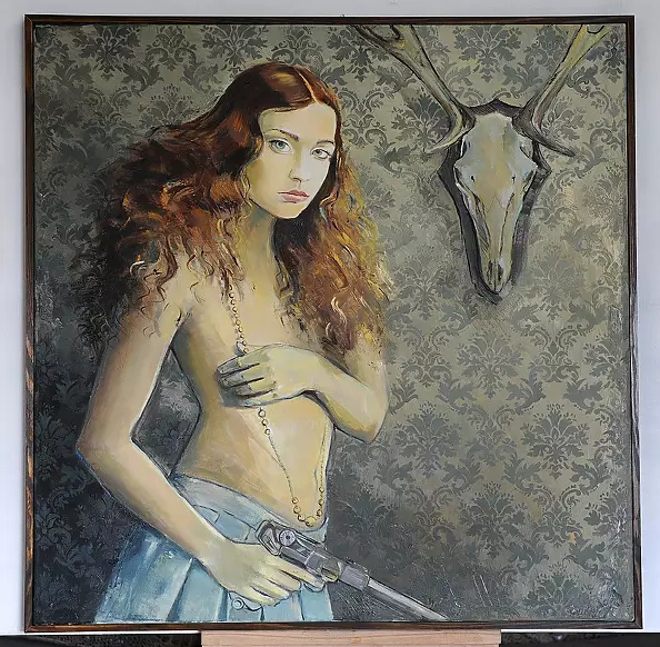 Sylwia Mużyło - Girl with gun 1