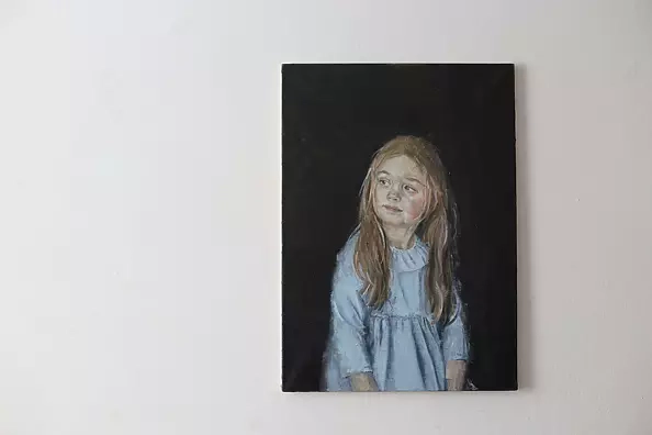 Paula Jezior - Dziewczynka w błękitnej sukience