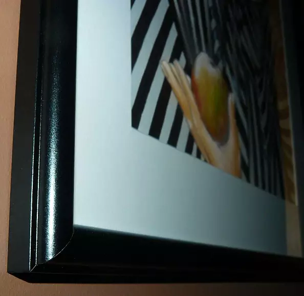 Iwona Wierkowska-Rogowska - Apple