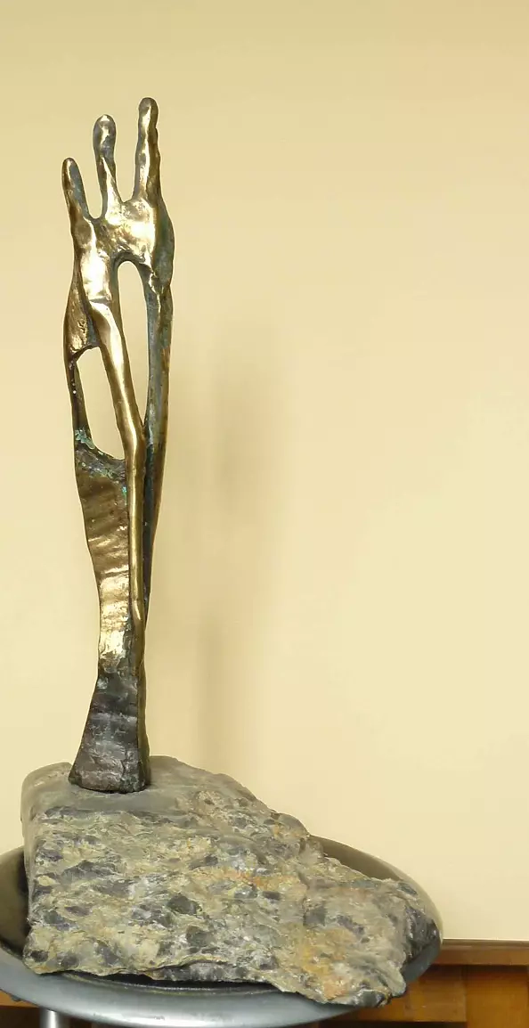 Weronika Okoń - Cathedral