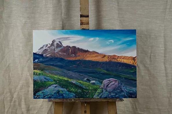 Wojciech Pater - Kazbek V - High Meadows