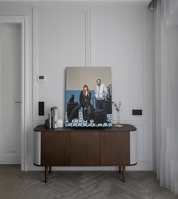 Nataliya Bagatskaya - While we wait for a taxi