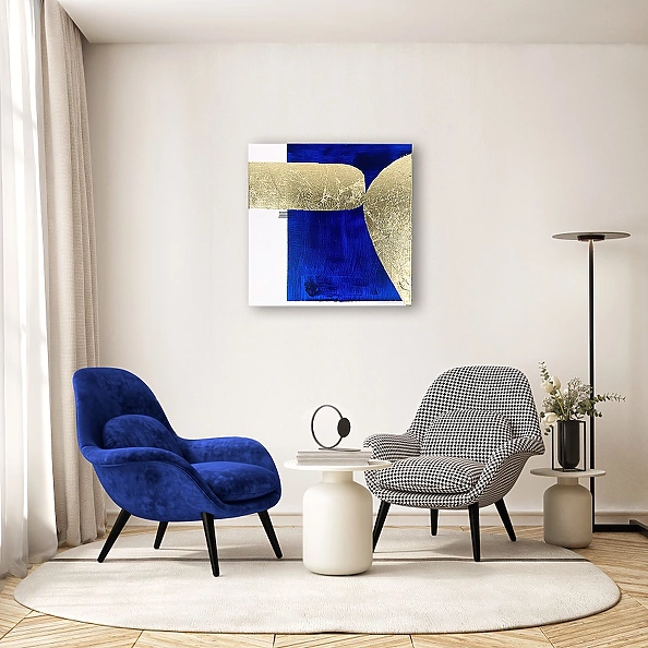 Emilia Piesik - Navy blue contrasts