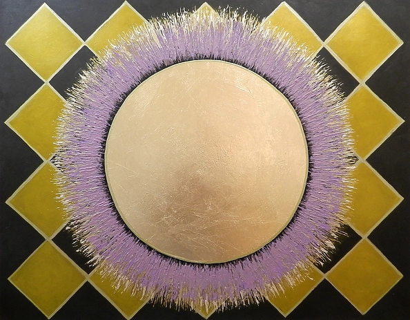 Jolanta Frankiewicz - Purple flower on a geometric background