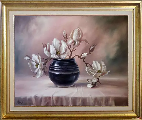 Lidia Olbrycht - Magnolia in a Vase