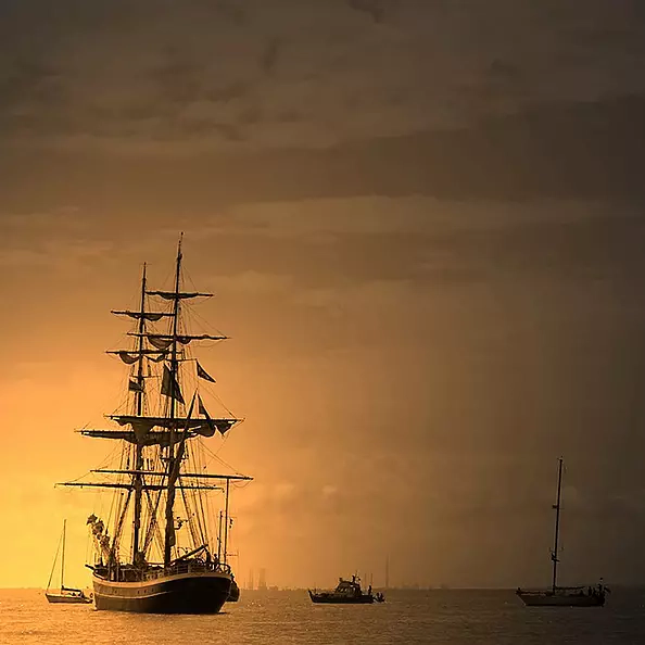 Anna Wojszel - Moments at sea and