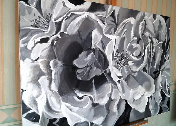 Ewa Słodzińska - Monochromatic roses