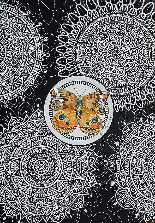 Justyna Kocztorz - Motyl w mandalach