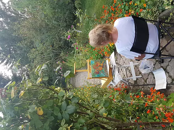 Bożena Mozolewska - Nasturcje w ogrodzie