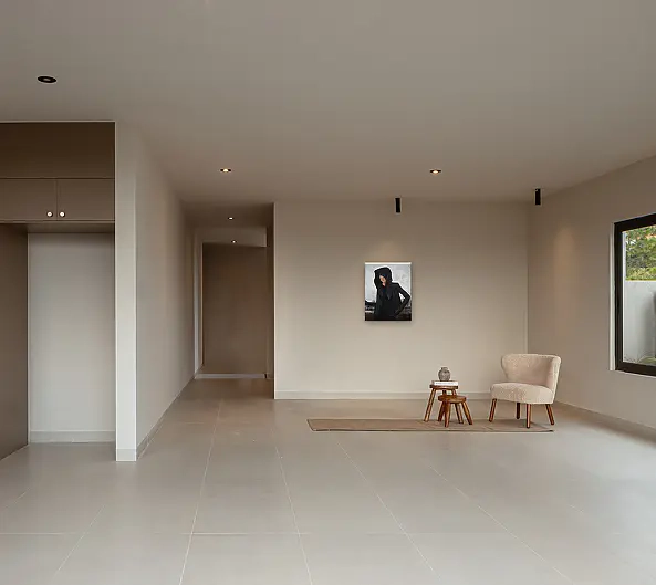 Nataliya Bagatskaya - Unrecognized Presence