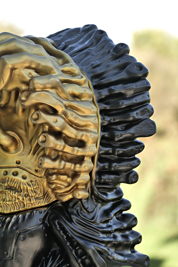 Krzysztof Plonka - Nutrix sculpture