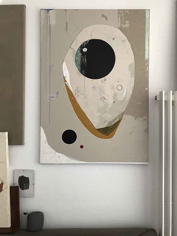 Olga Hausmann - OVO / AVO