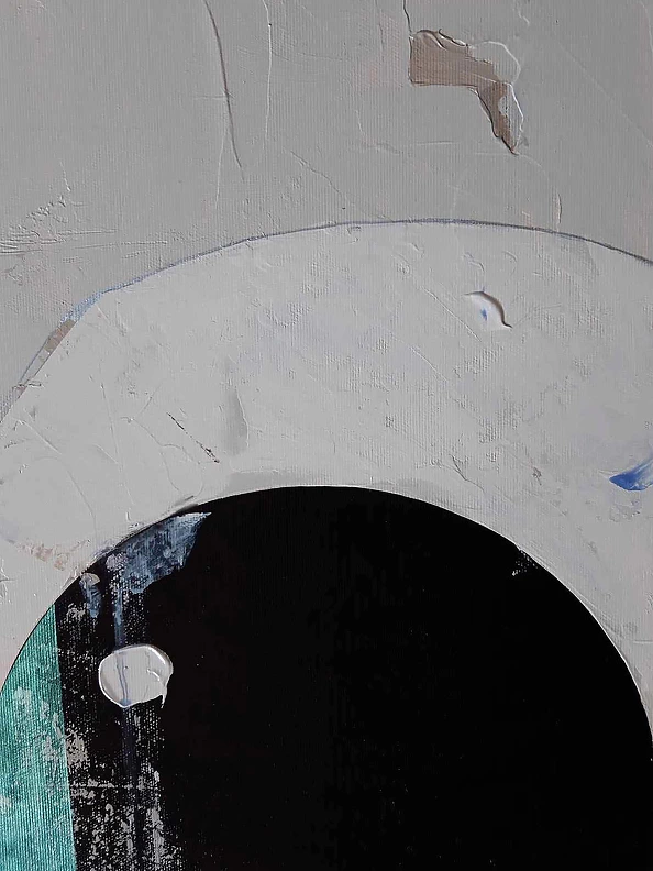 Olga Hausmann - OVO / AVO