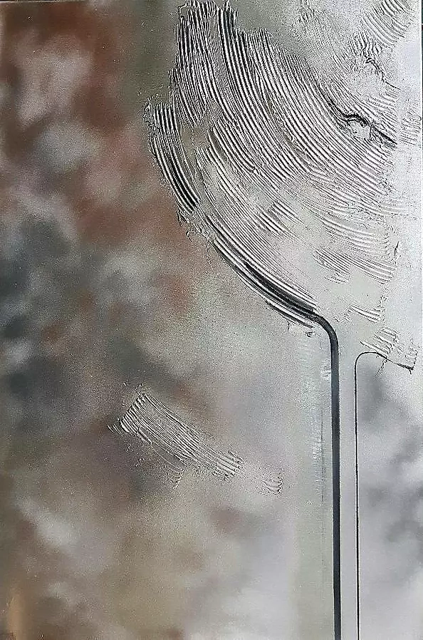 Iza Kostiukow - Appearance (3)