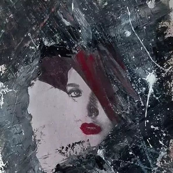 Katarzyna Kwapisz - Ona