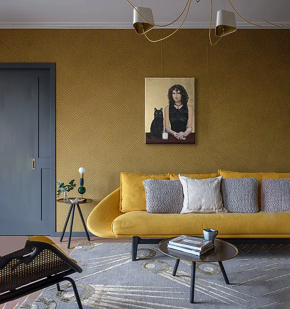 Nataliya Bagatskaya - Contemporary portrait "A glass of milk"