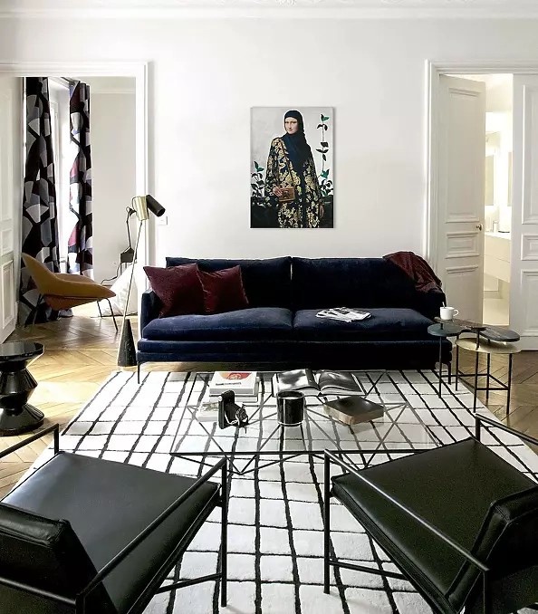 Nataliya Bagatskaya - "The Promenade" Please support this Ukrainian artist