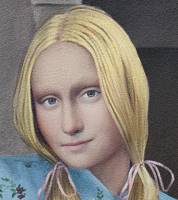 Nataliya Bagatskaya - By the fireplace