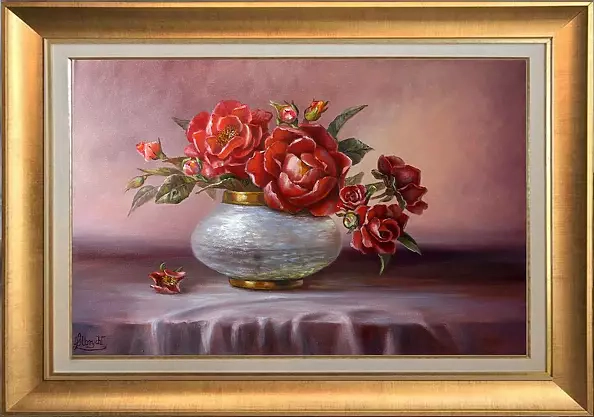 Lidia Olbrycht - Roses in a pearl vase