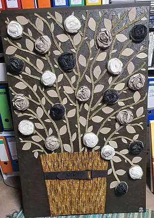   - Roses from recycling - 1 - 2020