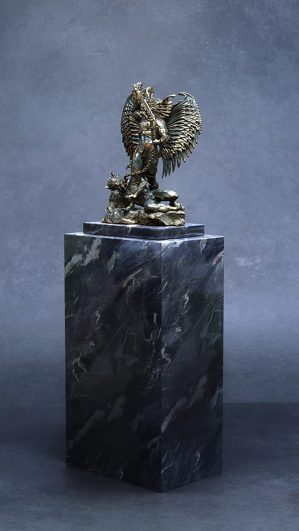 Krzysztof Plonka - Rzeźba " Decretation Divinorum "