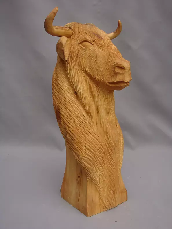 Sylwester Chłodziński - Sculpture Signs of the zodiac "Bull"