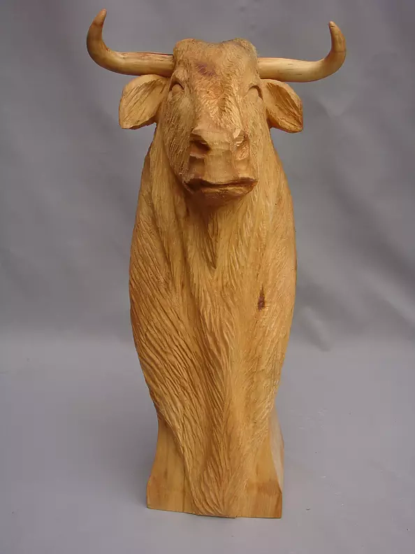 Sylwester Chłodziński - Sculpture Signs of the zodiac "Bull"