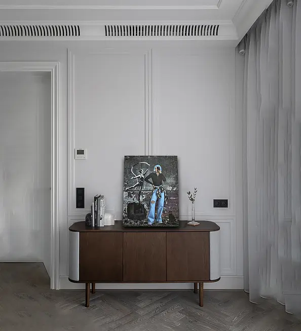 Nataliya Bagatskaya - Selfie ze sztuką Banksy'ego