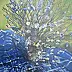 Andrzej Siewierski - Marguerites dans un vase sur une nappe bleue