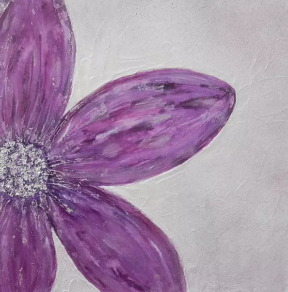 Rachel McCullock - Violet cream