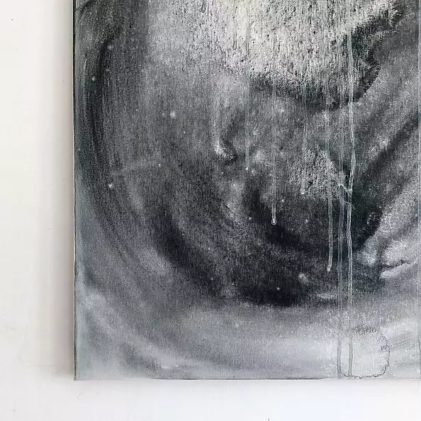 Justyna Mazur - White Noise