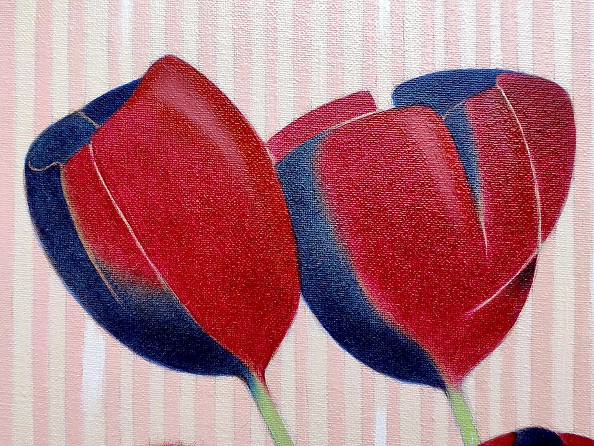 federico cortese - White cockatoo and black tulips