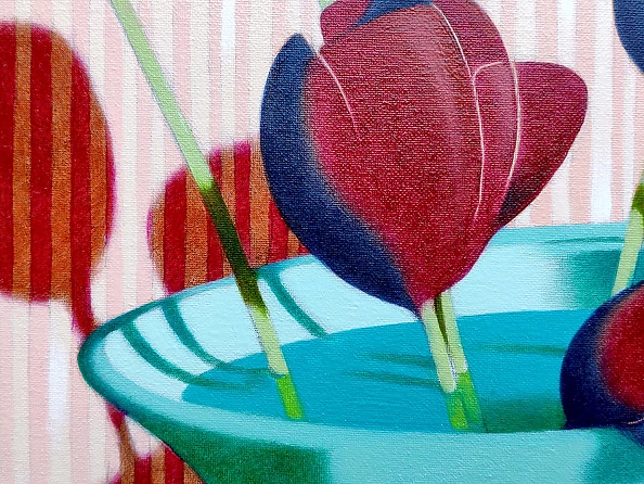 federico cortese - White cockatoo and black tulips